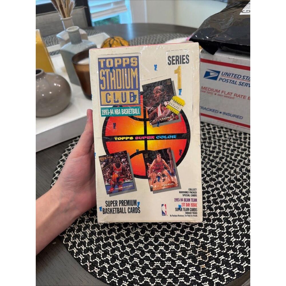 1993-94 Topps Stadium Club Series 1 NBA Basketball Factory Sealed Hobby Box